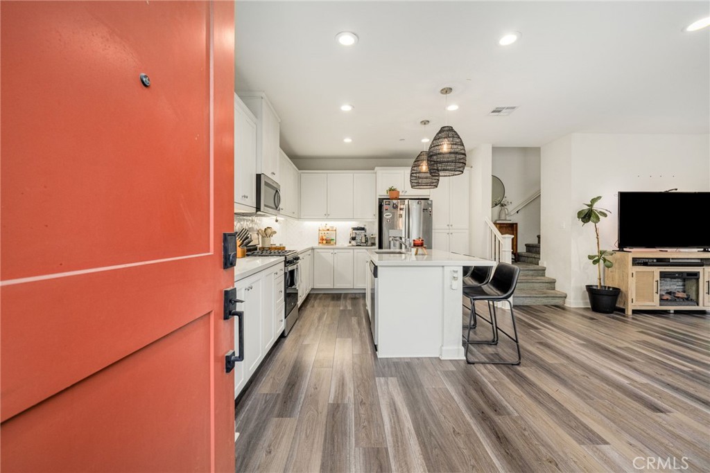3880 S Oasis Paseo 21 Property Photo 4