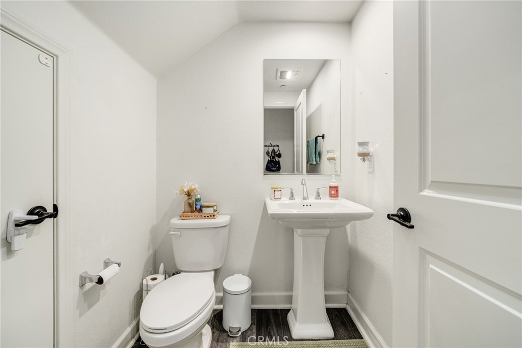 3880 S Oasis Paseo 21 Property Photo 13