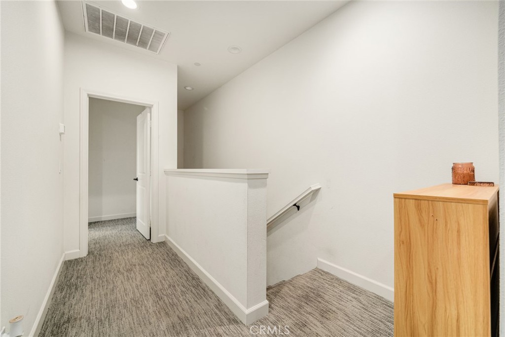 3880 S Oasis Paseo 21 Property Photo 14