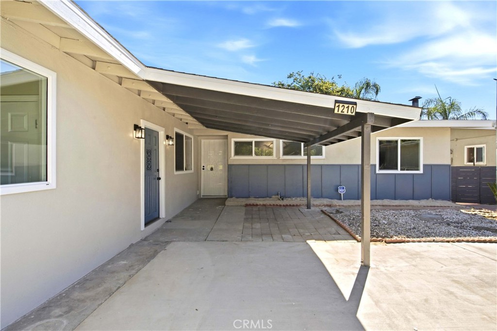 1210 Tejon Property Photo 5