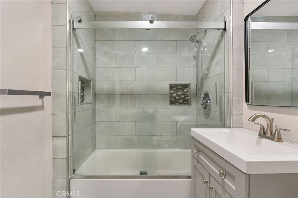 7420 Ivy Lane Property Photo 18