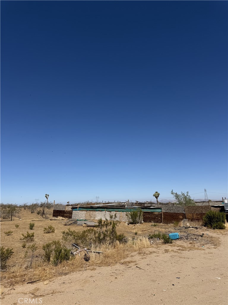 14552 Caughlin Property Photo 5