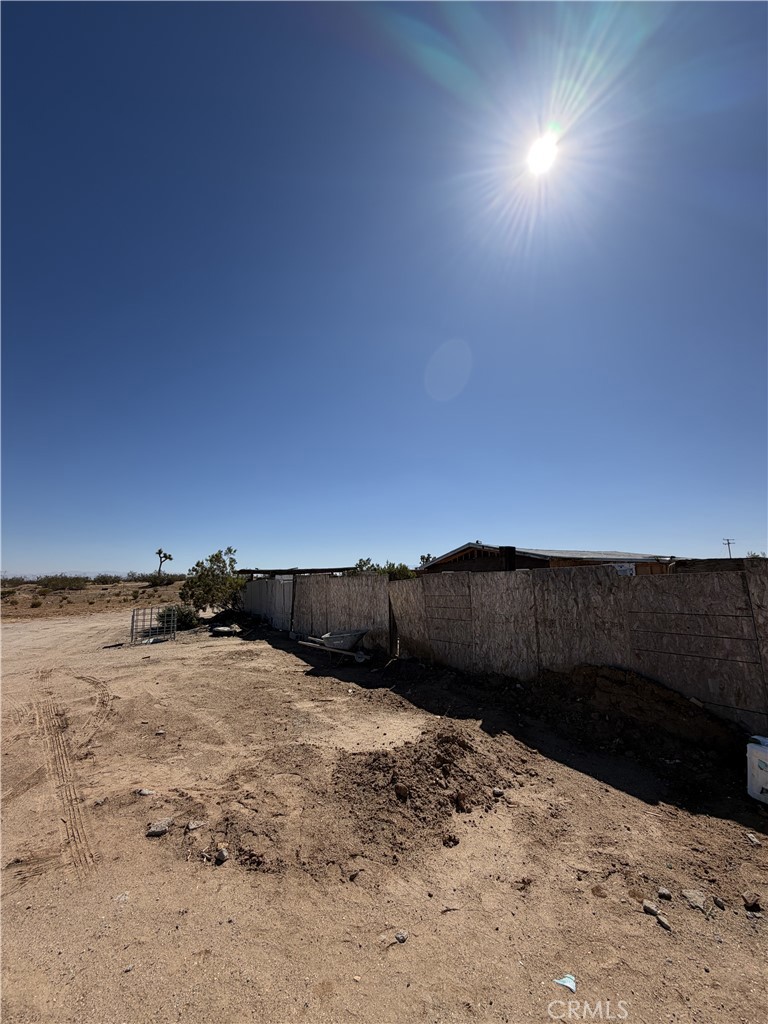 14552 Caughlin Property Photo 6