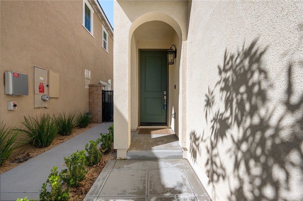 5142 Endive Property Photo 12