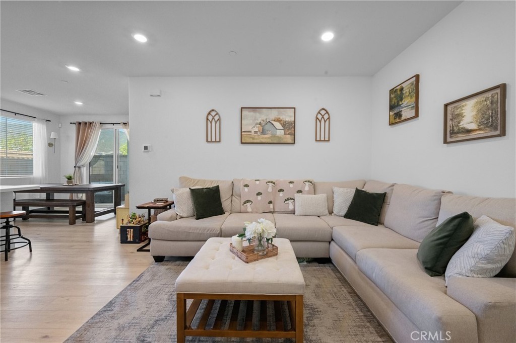 5142 Endive Property Photo 18
