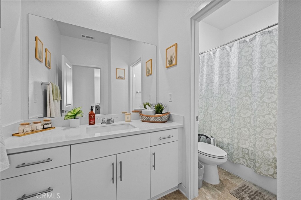 5142 Endive Property Photo 42