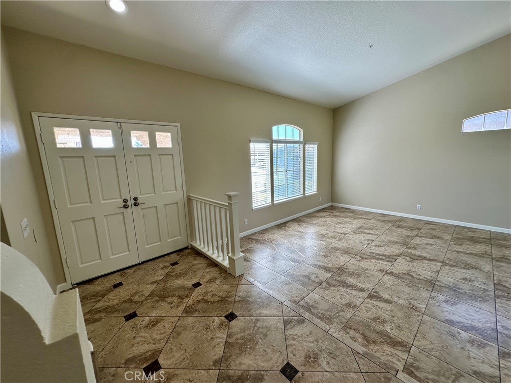 3680 N Live Oak Property Photo 2
