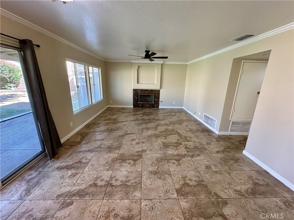 3680 N Live Oak Property Photo 6