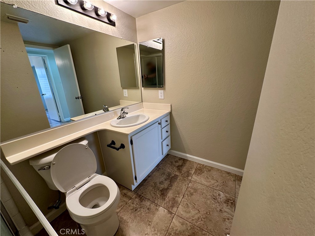 3680 N Live Oak Property Photo 9