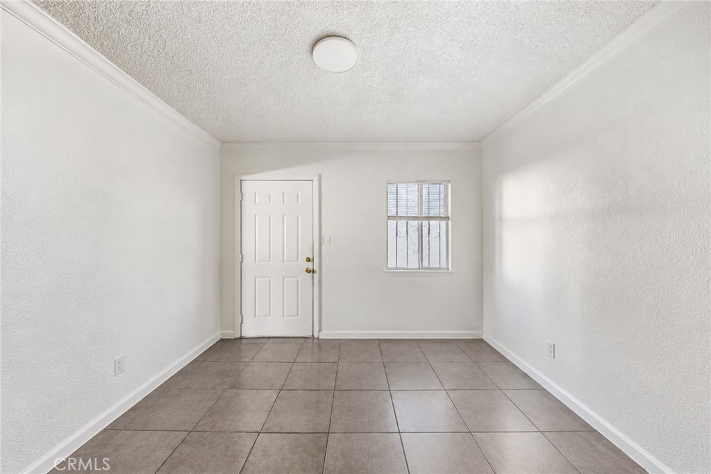 9614 Graham Ave Property Photo 16