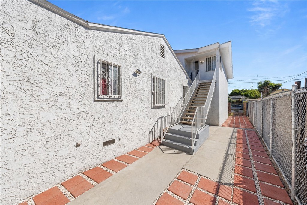9614 Graham Ave Property Photo 36