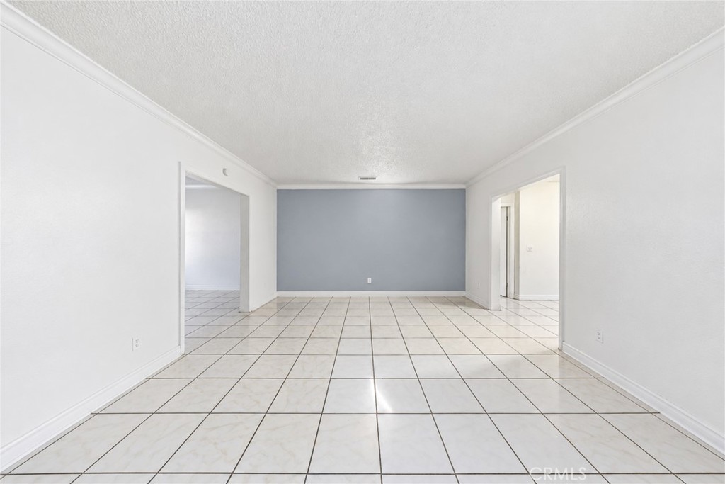 9614 Graham Ave Property Photo 18