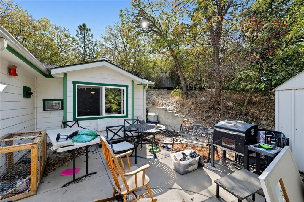829 Hillside Drive Property Photo 4