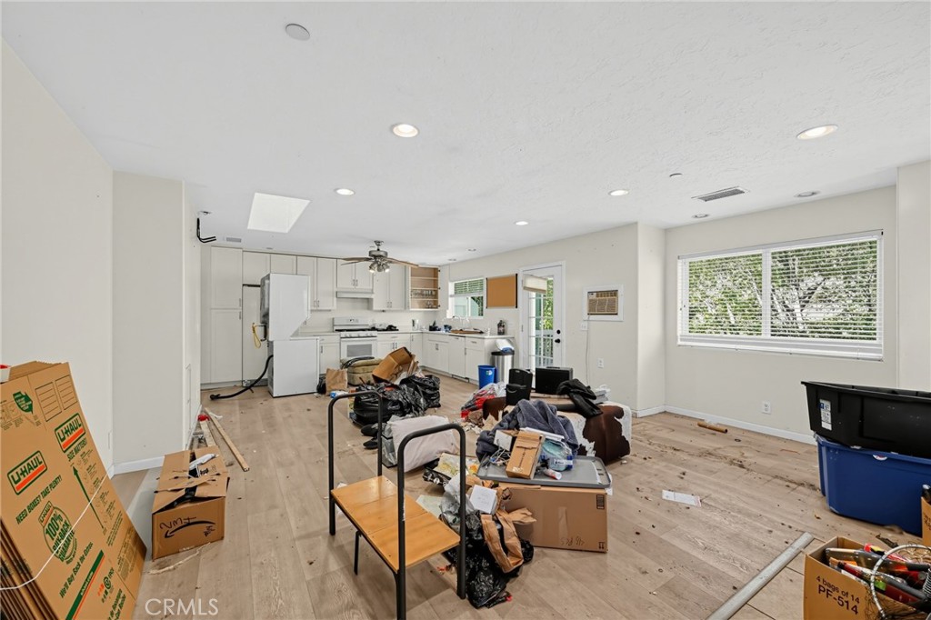 829 Hillside Drive Property Photo 17