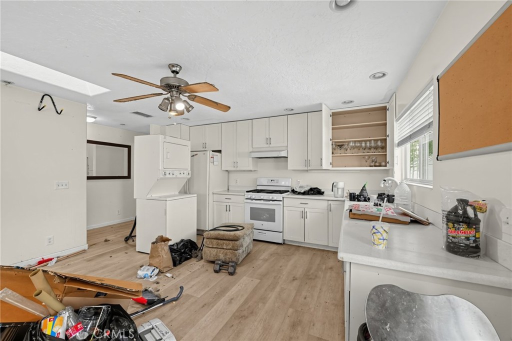 829 Hillside Drive Property Photo 21