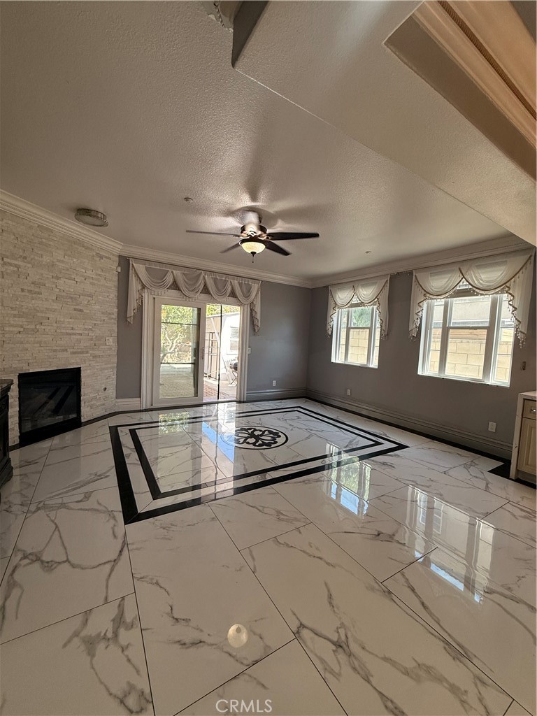 16272 Star Crest Property Photo 4