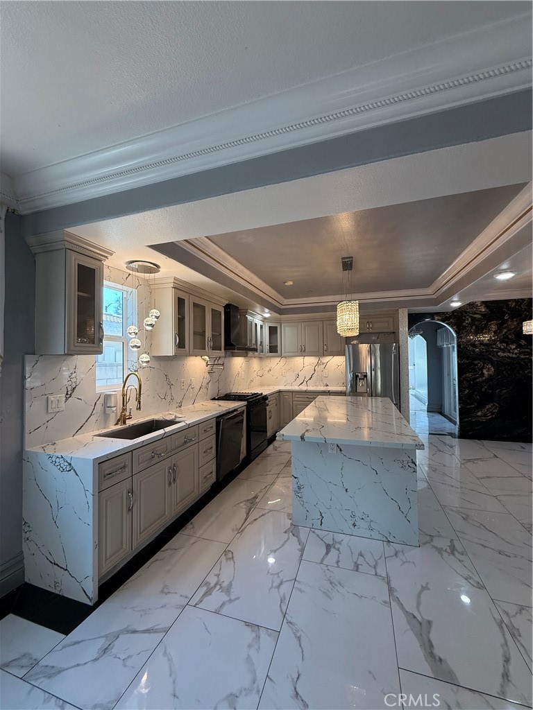 16272 Star Crest Property Photo 7