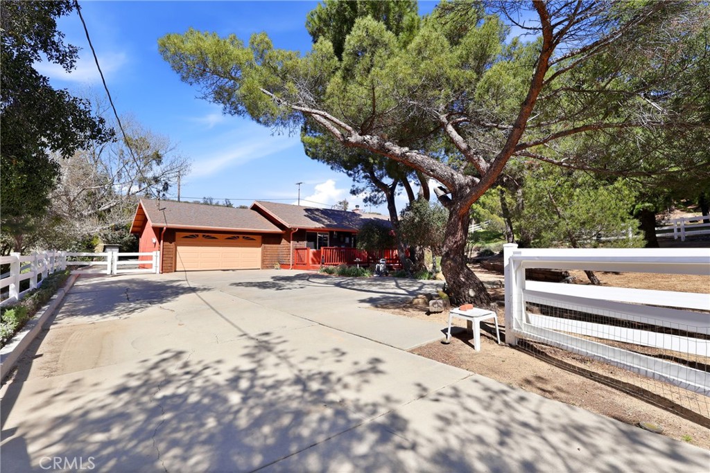 48150 Twin Pines Rd. Property Photo 4