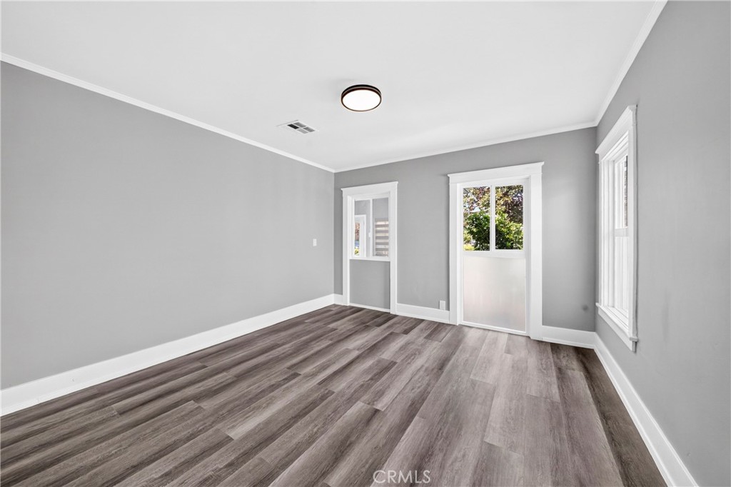 184 S Harvard Boulevard Property Photo 22