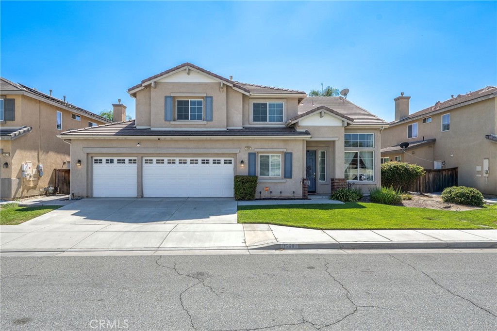 1568 Yeats Property Photo 1