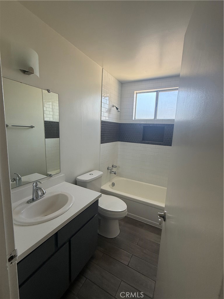 9260 Hemlock Property Photo 11