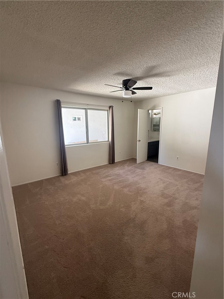9260 Hemlock Property Photo 13