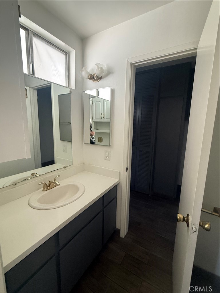 9260 Hemlock Property Photo 15