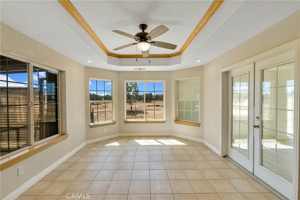 12771 Elm Property Photo 13