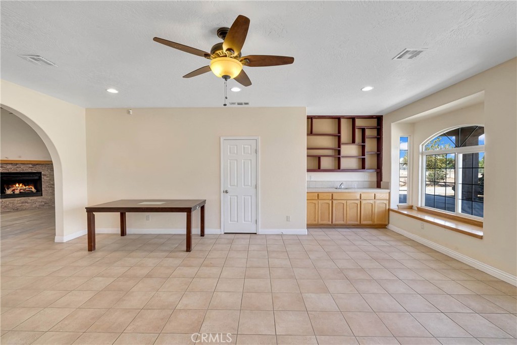 12771 Elm Property Photo 16