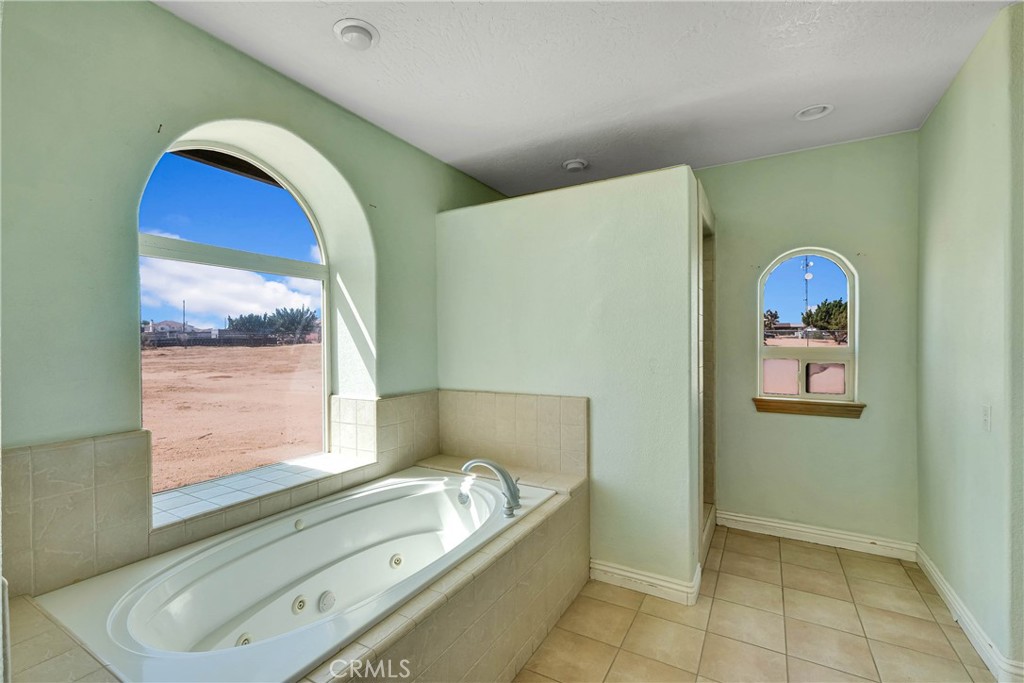 12771 Elm Property Photo 21