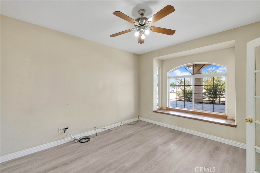 12771 Elm Property Photo 26