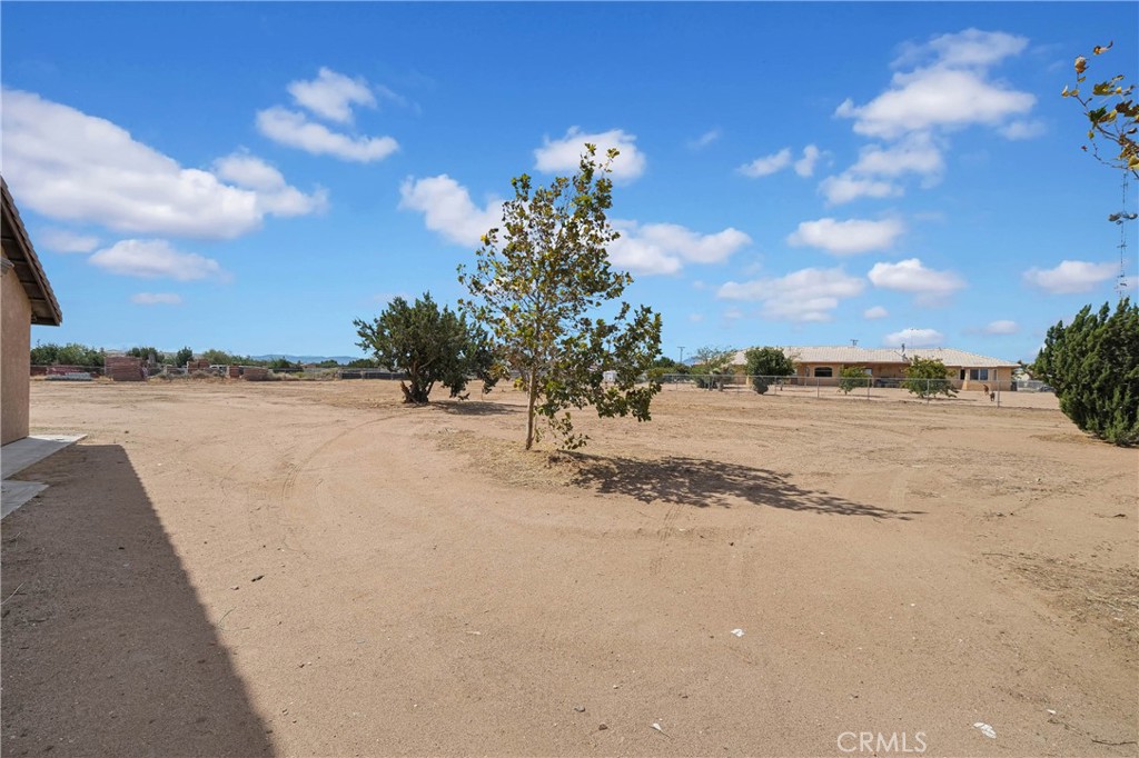 12771 Elm Property Photo 40