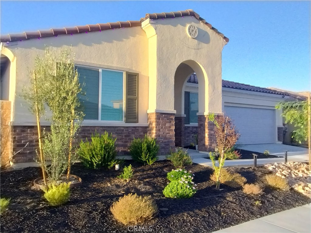 12960 Campbell Court Property Photo 3