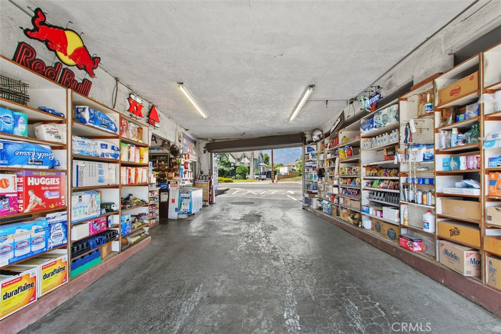 8008 Archibald Avenue Property Photo 10