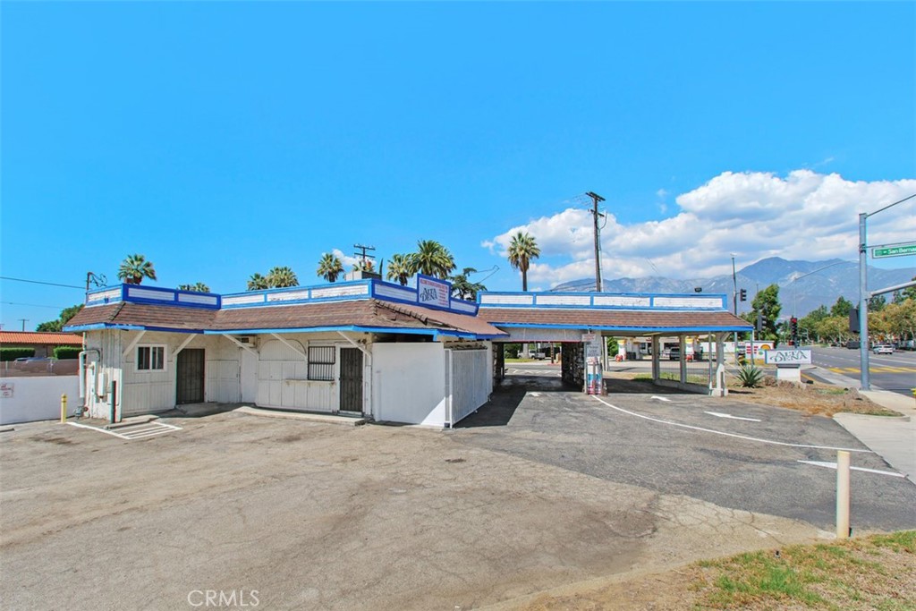 8008 Archibald Avenue Property Photo 16