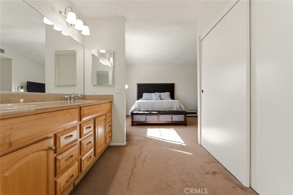 2703 S. Goldcrest Ave Avenue Property Photo 24