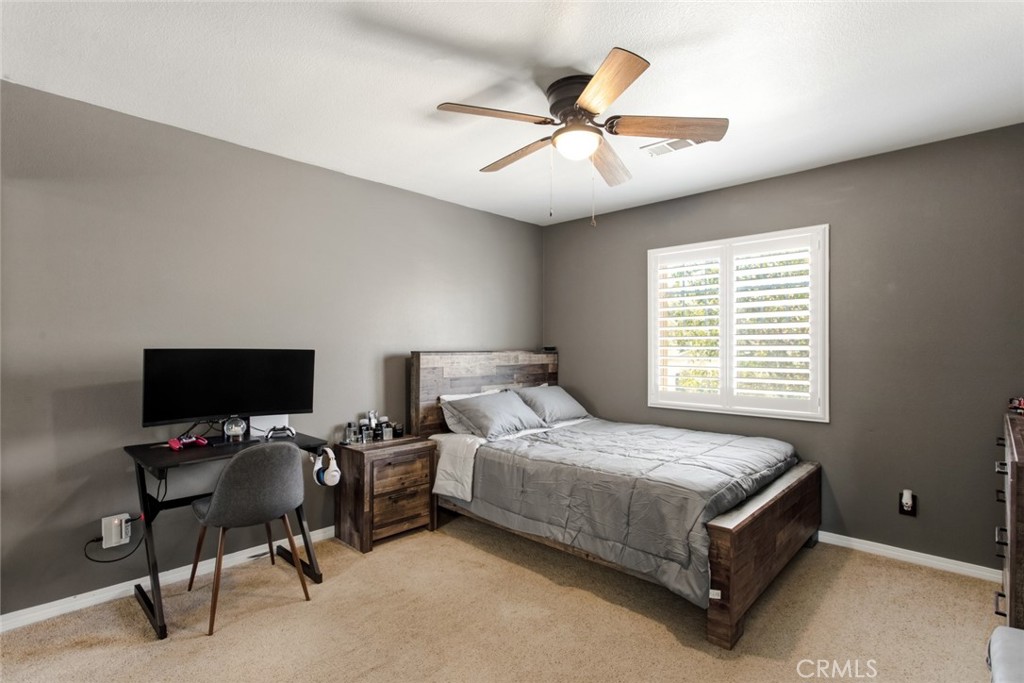 2307 Cornflower Way Property Photo 19