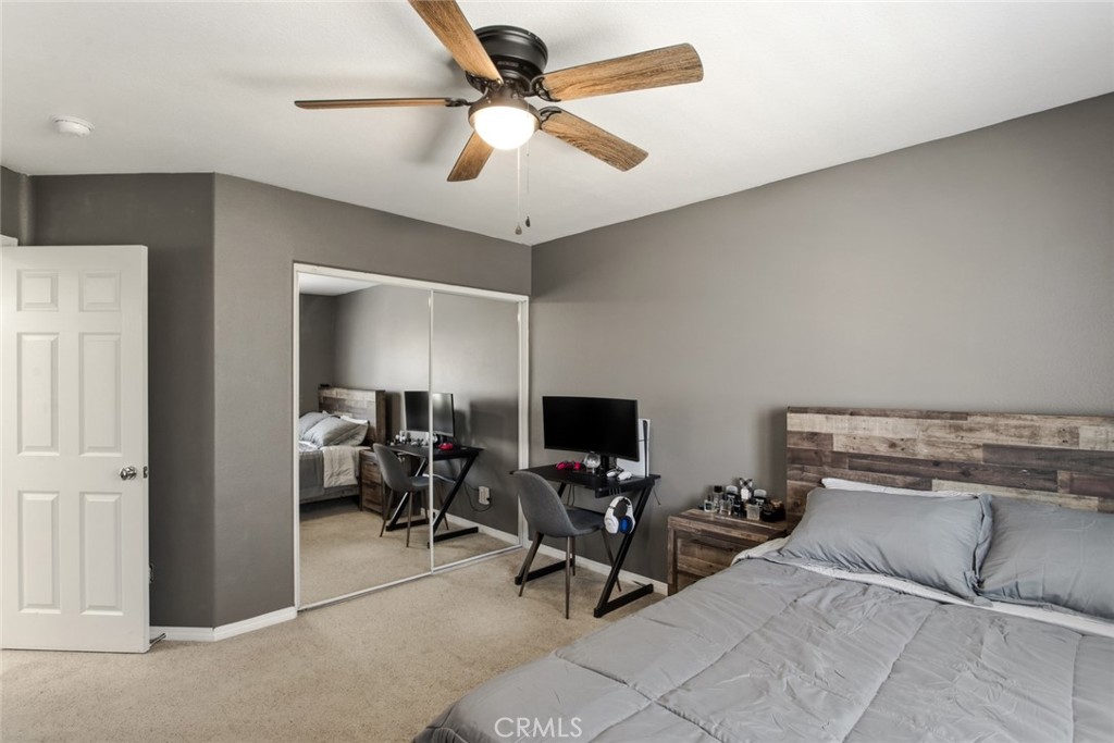 2307 Cornflower Way Property Photo 20
