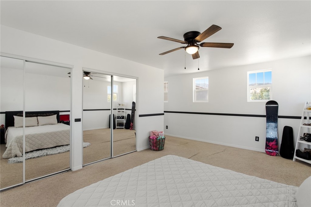 2307 Cornflower Way Property Photo 22