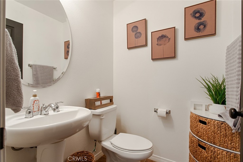 2307 Cornflower Way Property Photo 29