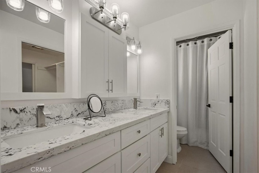 5087 Granada Court Property Photo 36