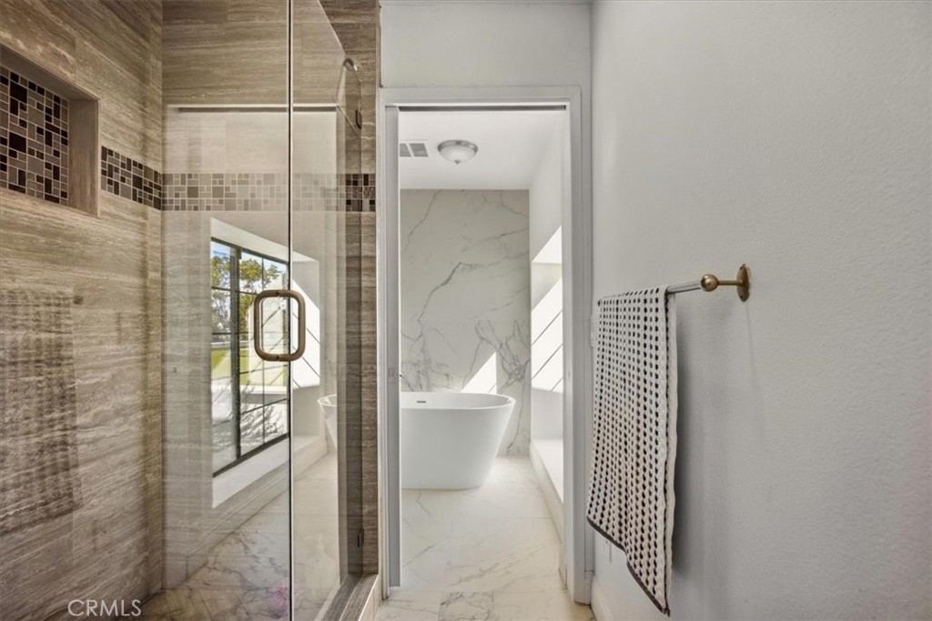 5087 Granada Court Property Photo 45