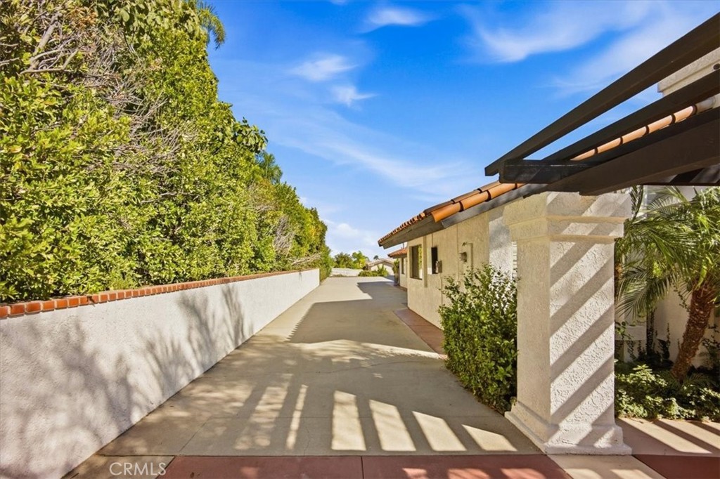 5087 Granada Court Property Photo 54
