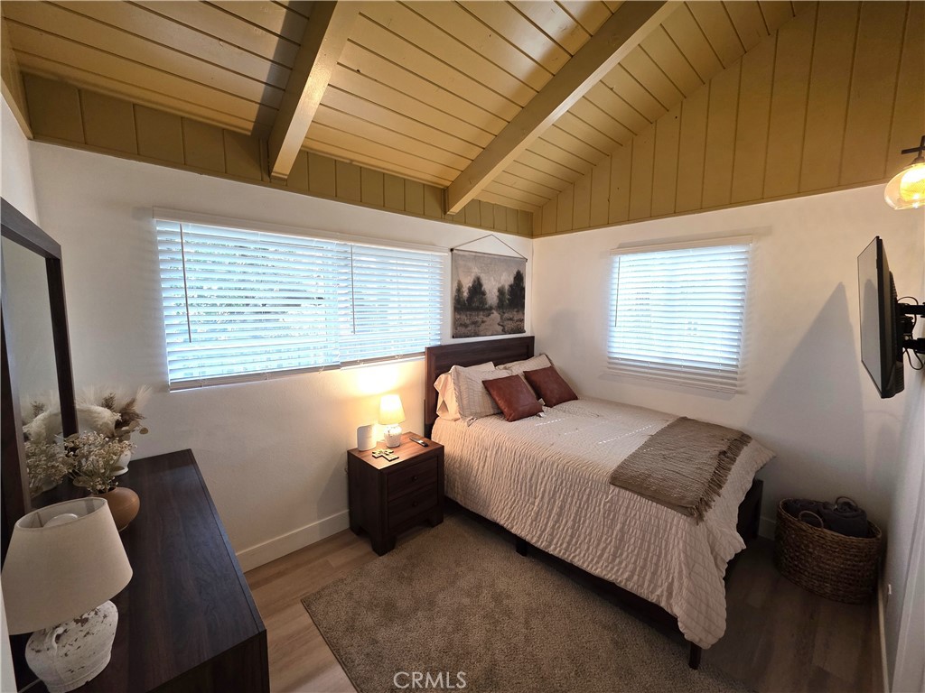 738 W Victoria Court Property Photo 14