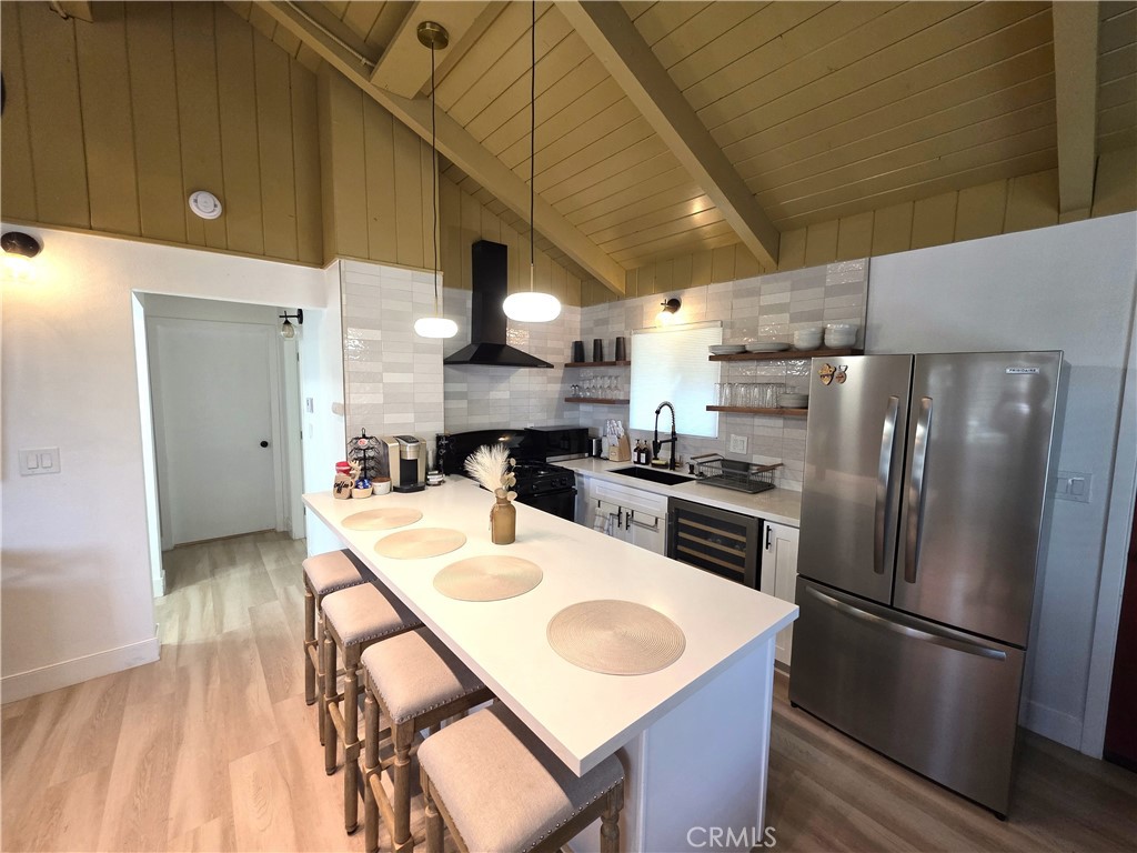 738 W Victoria Court Property Photo 20
