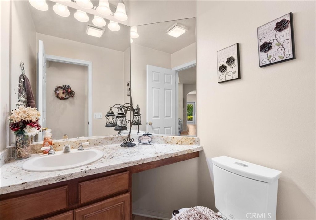 1464 Augusta Property Photo 9
