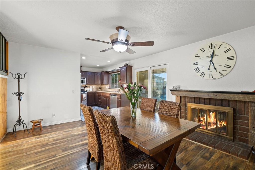 2916 S Del Norte Avenue Property Photo 4