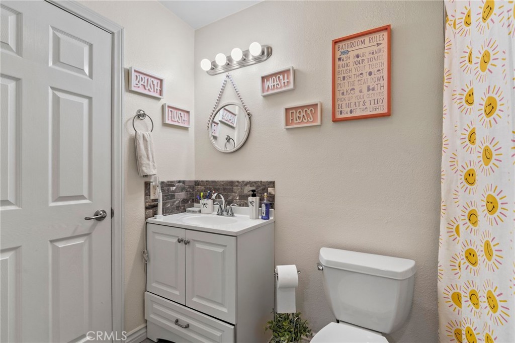 2916 S Del Norte Avenue Property Photo 18