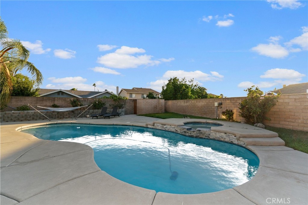 2916 S Del Norte Avenue Property Photo 24