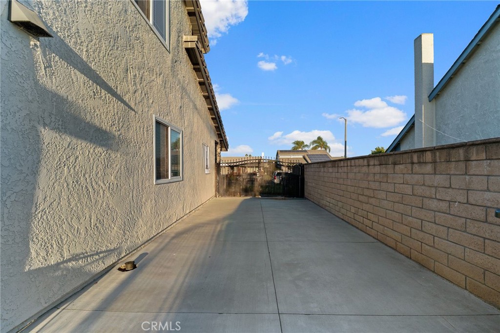 2916 S Del Norte Avenue Property Photo 30